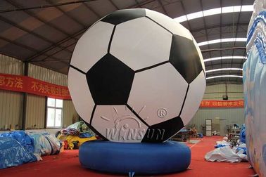 चीन पीवीसी सामग्री Inflatable मॉडल / फ़ुटबॉल लक्ष्य कस्टम लोगो सेवा स्वीकार किए जाते हैं फैक्टरी