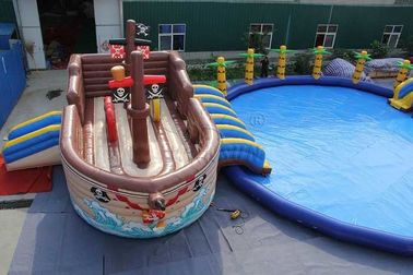 समुद्री डाकू जहाज वाणिज्यिक Inflatable पानी पार्क 0.9 मिमी पीवीसी तिरपाल बनाया