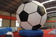 पीवीसी सामग्री Inflatable मॉडल / फ़ुटबॉल लक्ष्य कस्टम लोगो सेवा स्वीकार किए जाते हैं आपूर्तिकर्ता